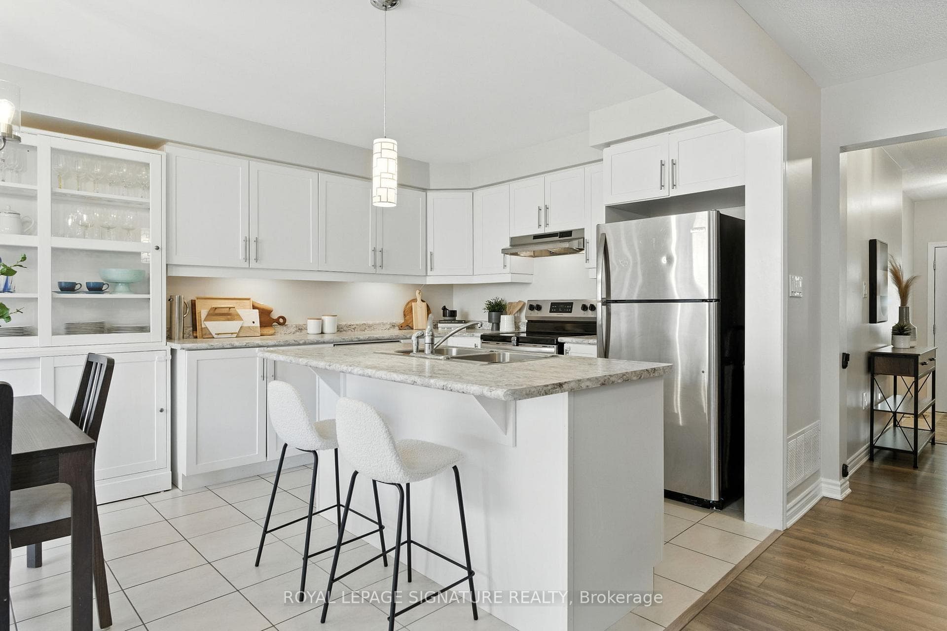 1000 Asleton Boulevard Unit 7 photo 12