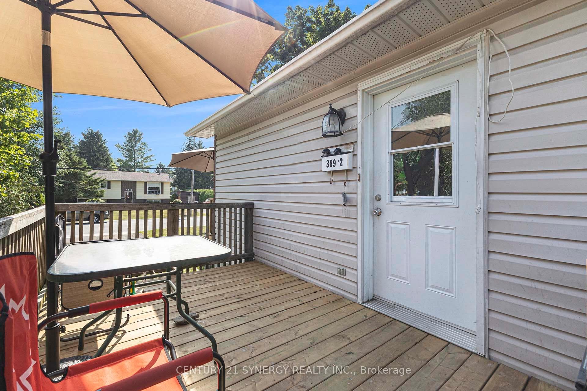 389 Thomas Street photo 18