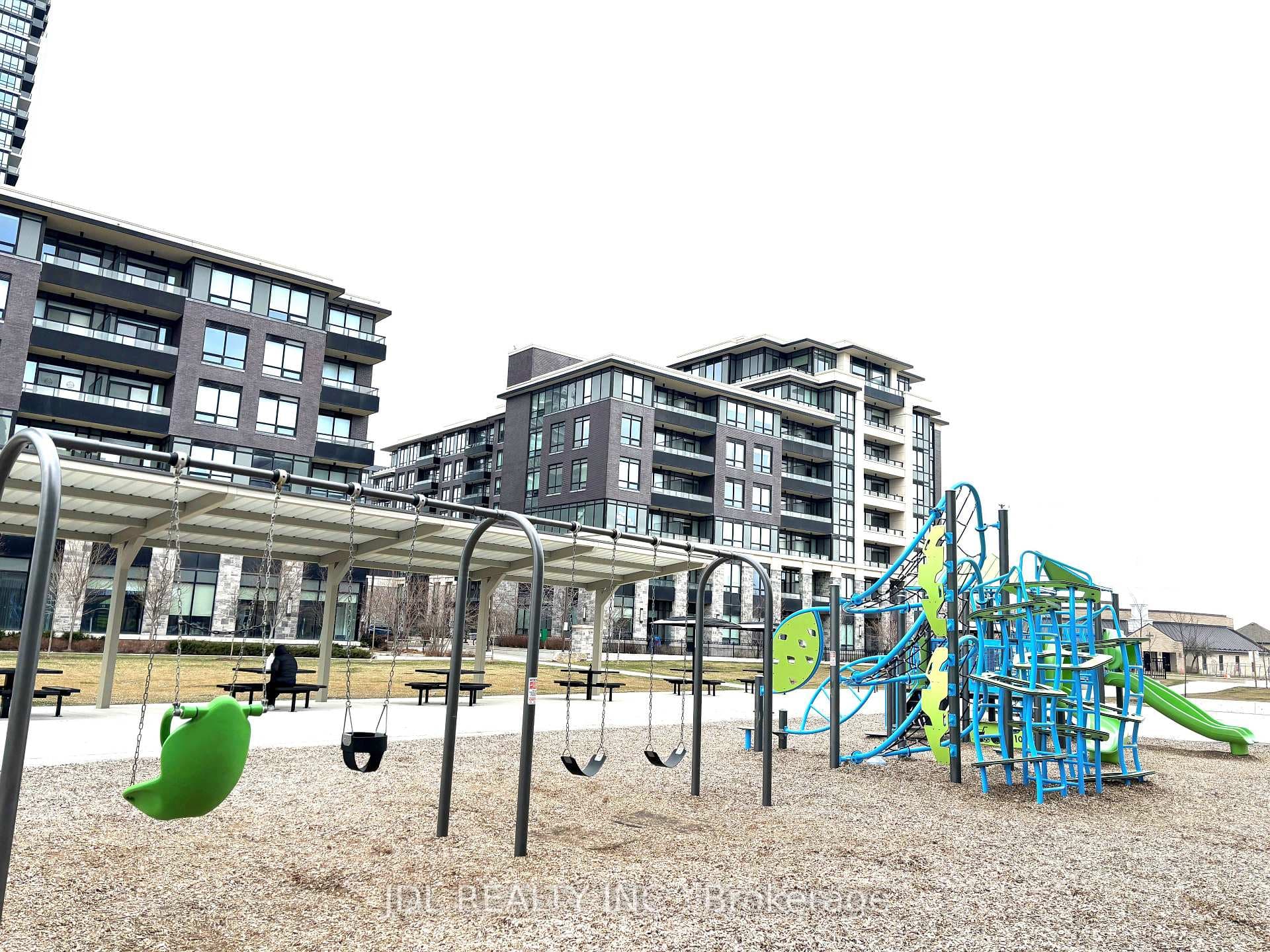 25 Water walk dr Drive Unit 716 photo 4