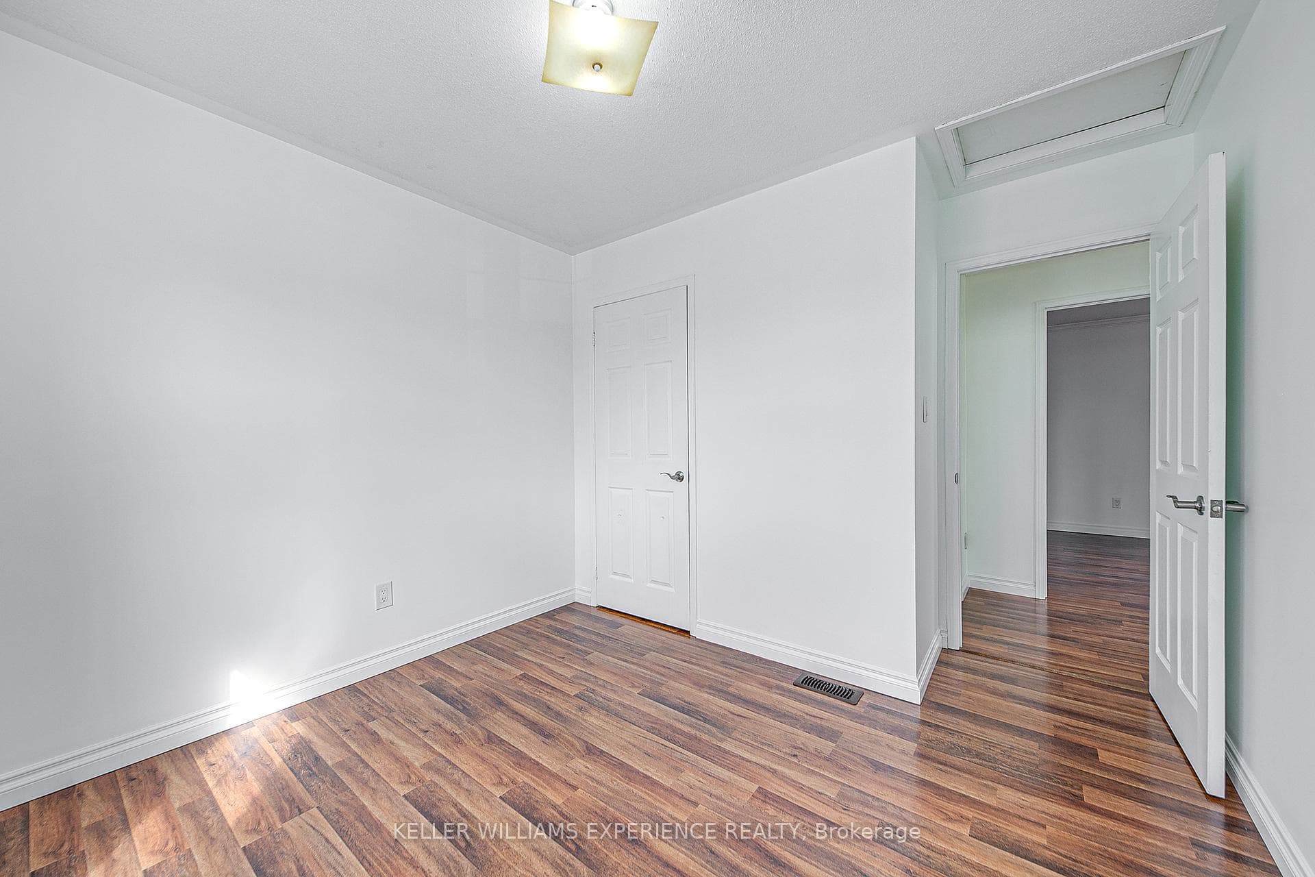 26 TRUAX Crescent photo 25