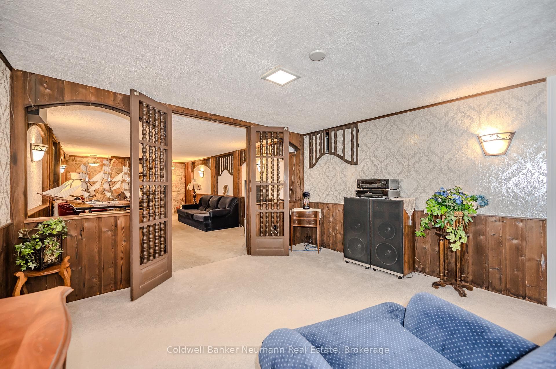 104 Dumbarton Street photo 19