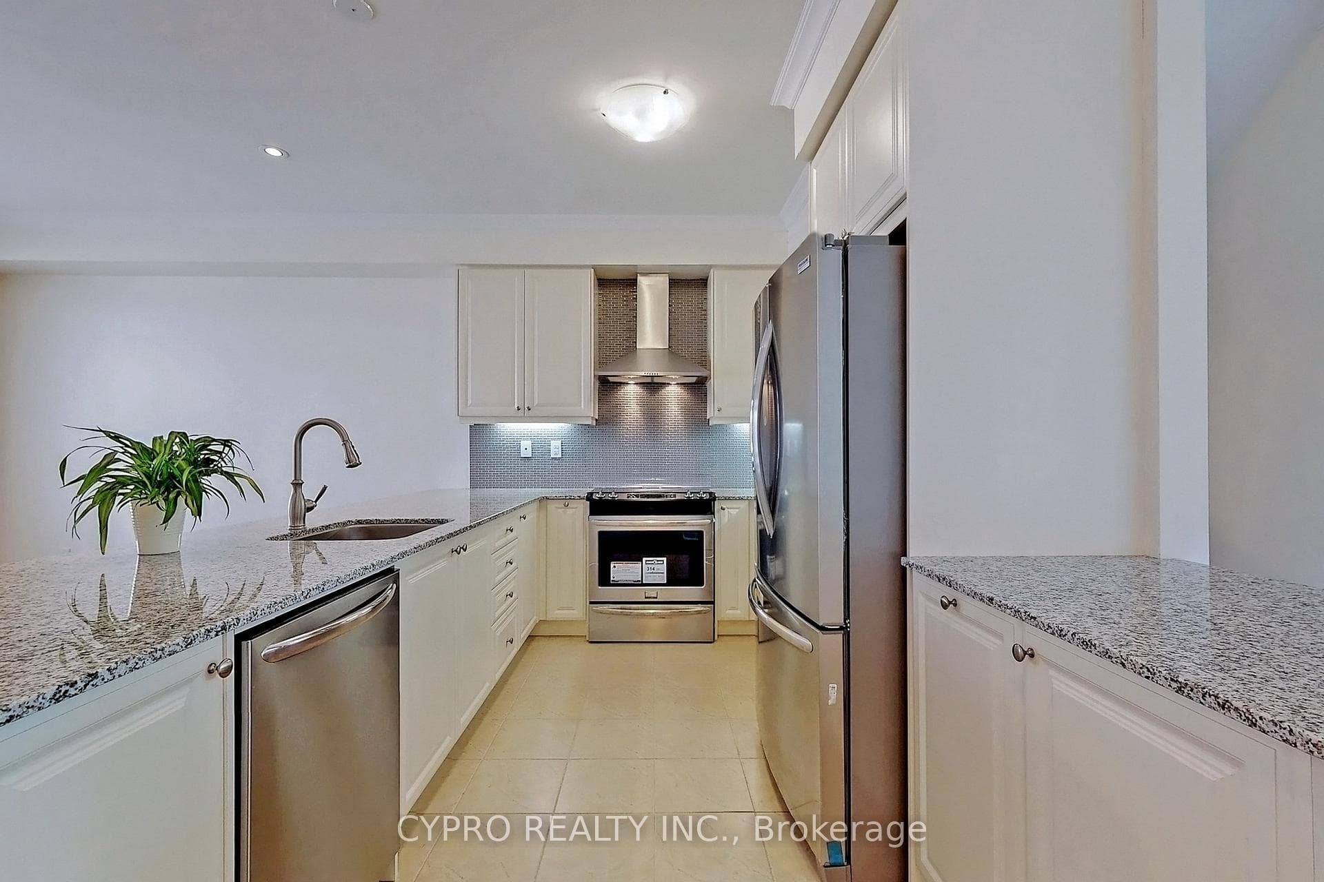78 William Saville Street photo 6
