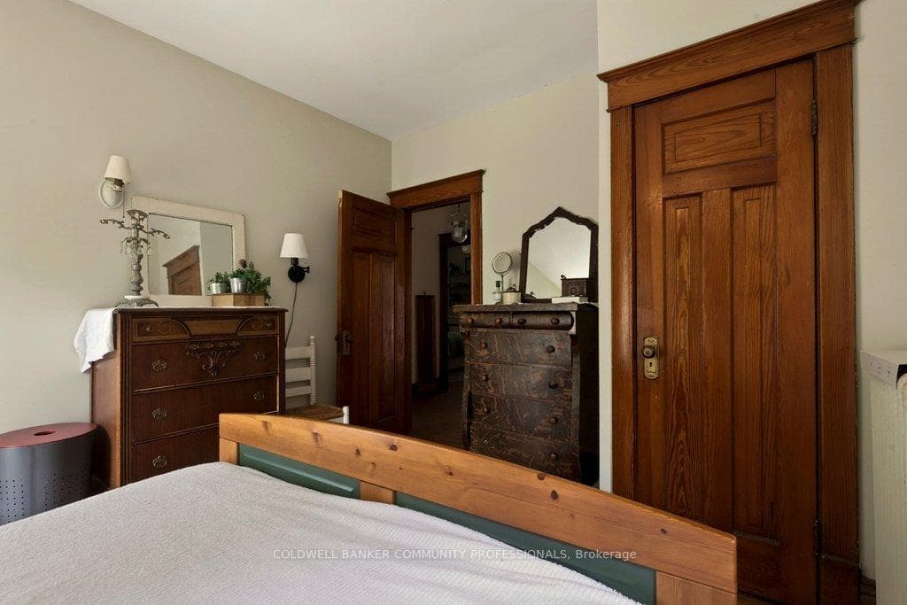 111 Spadina Avenue photo 28