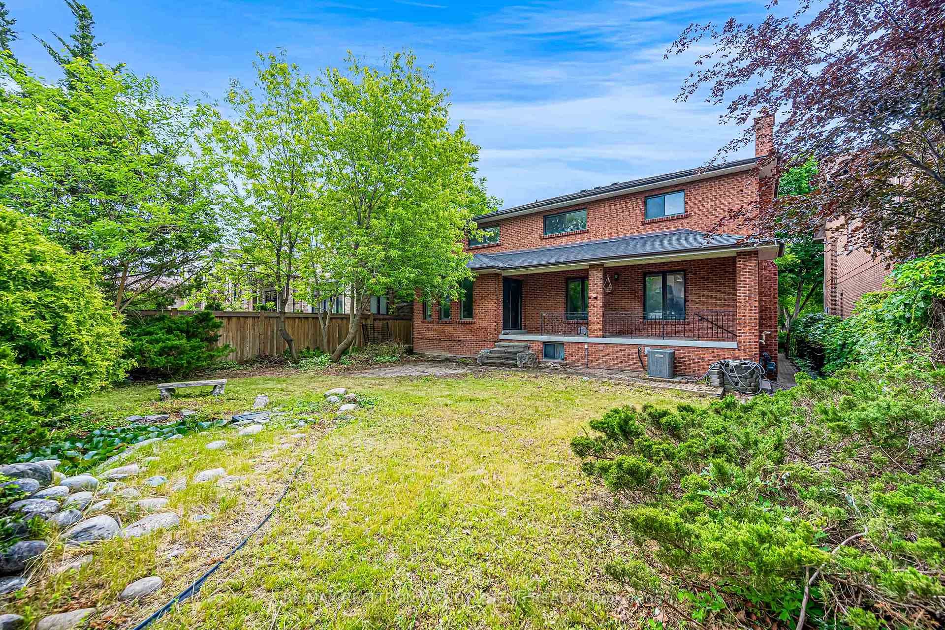 60 Birch Avenue photo 26