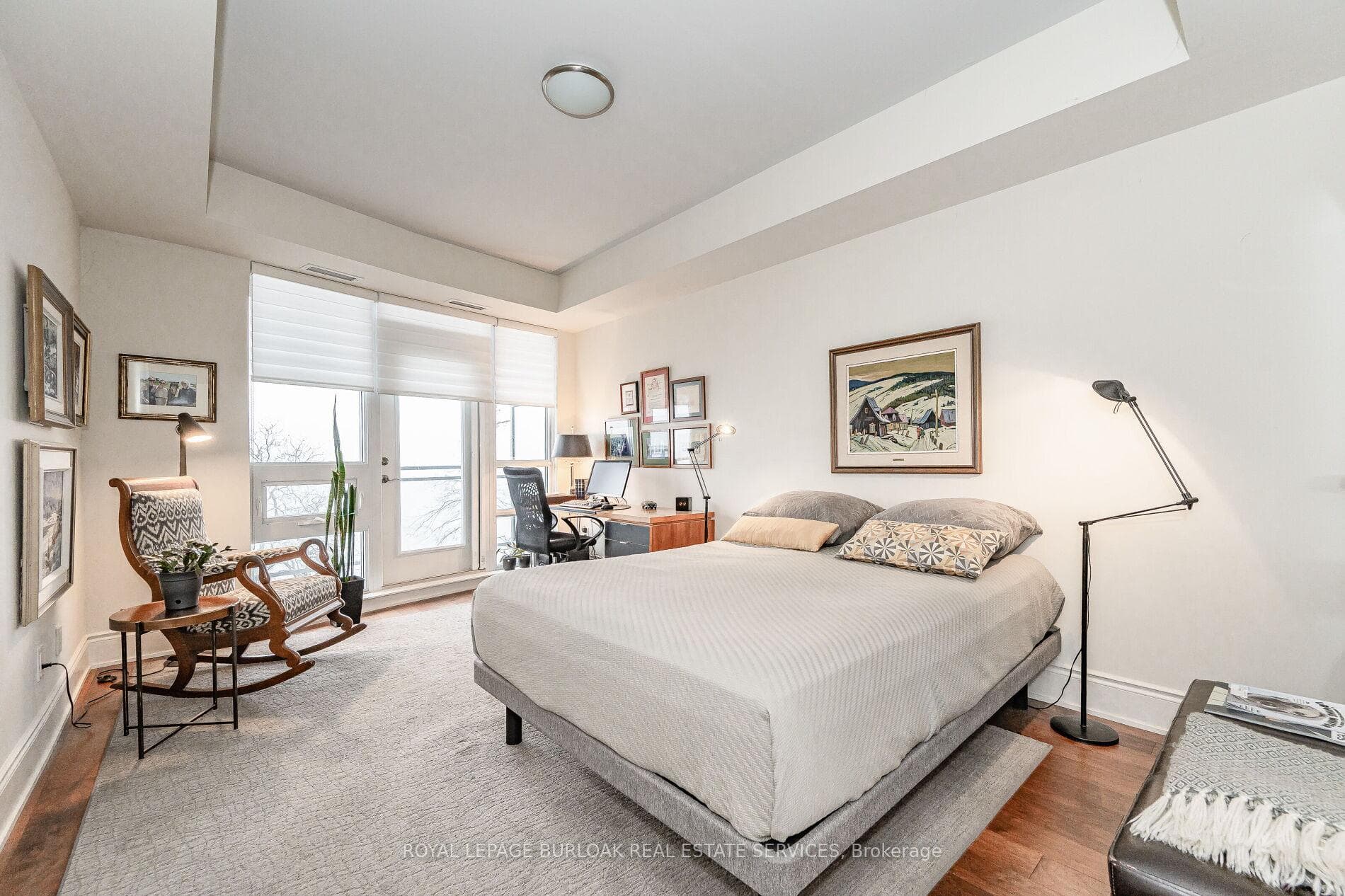 3500 Lakeshore Road Unit 503 photo 26
