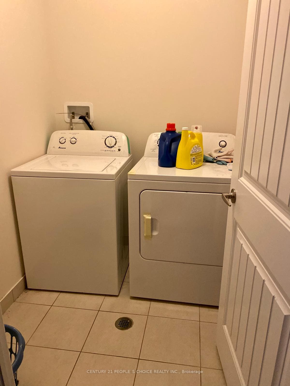 1353 Orr Terrace photo 11