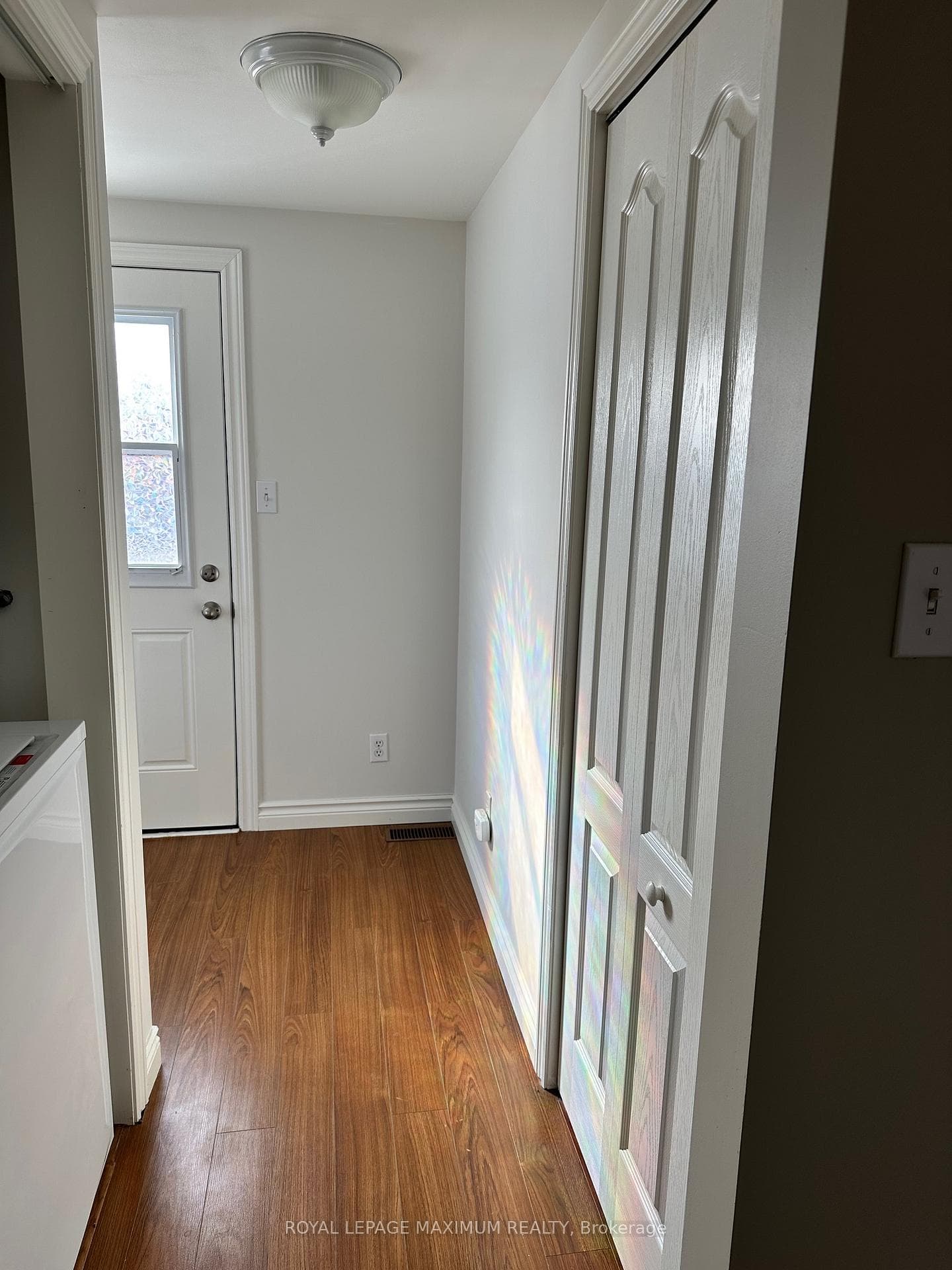 127 Innisfil Street Unit 1 photo 7