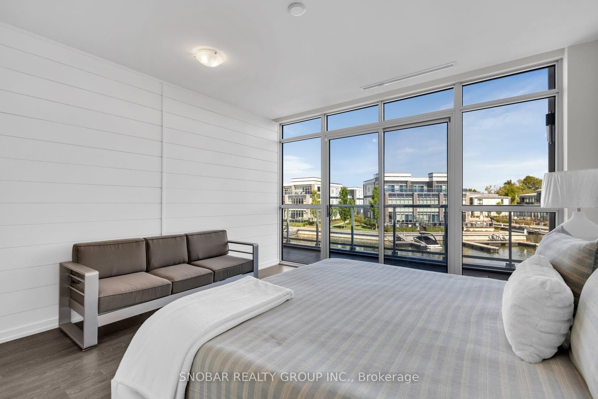 3690 Ferretti Court photo 32