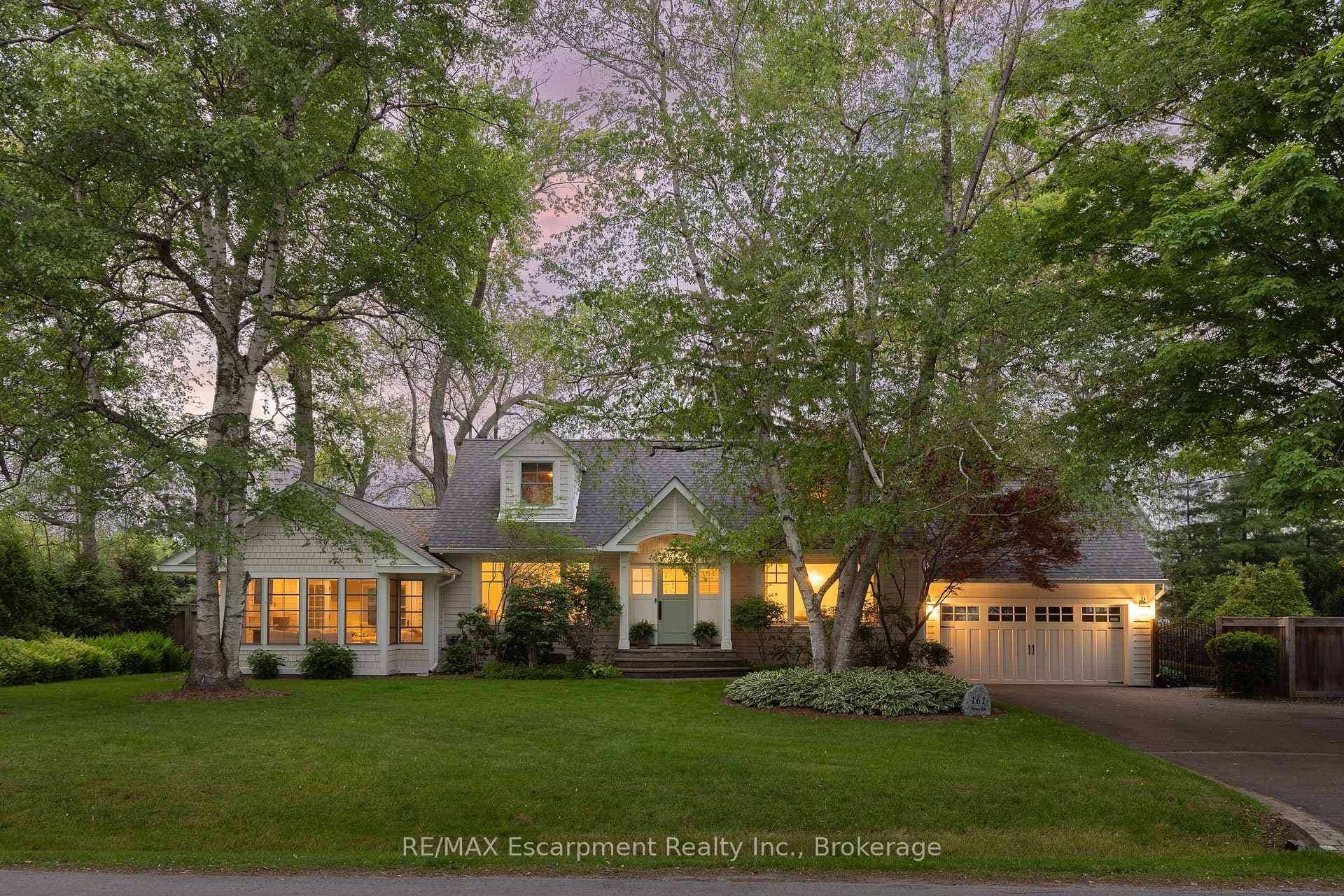 161 Dianne Avenue photo 1