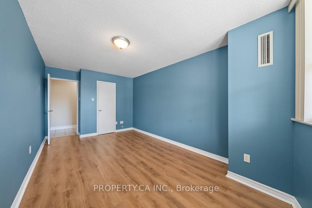 55 Huntingdale Boulevard Unit 208 photo 15
