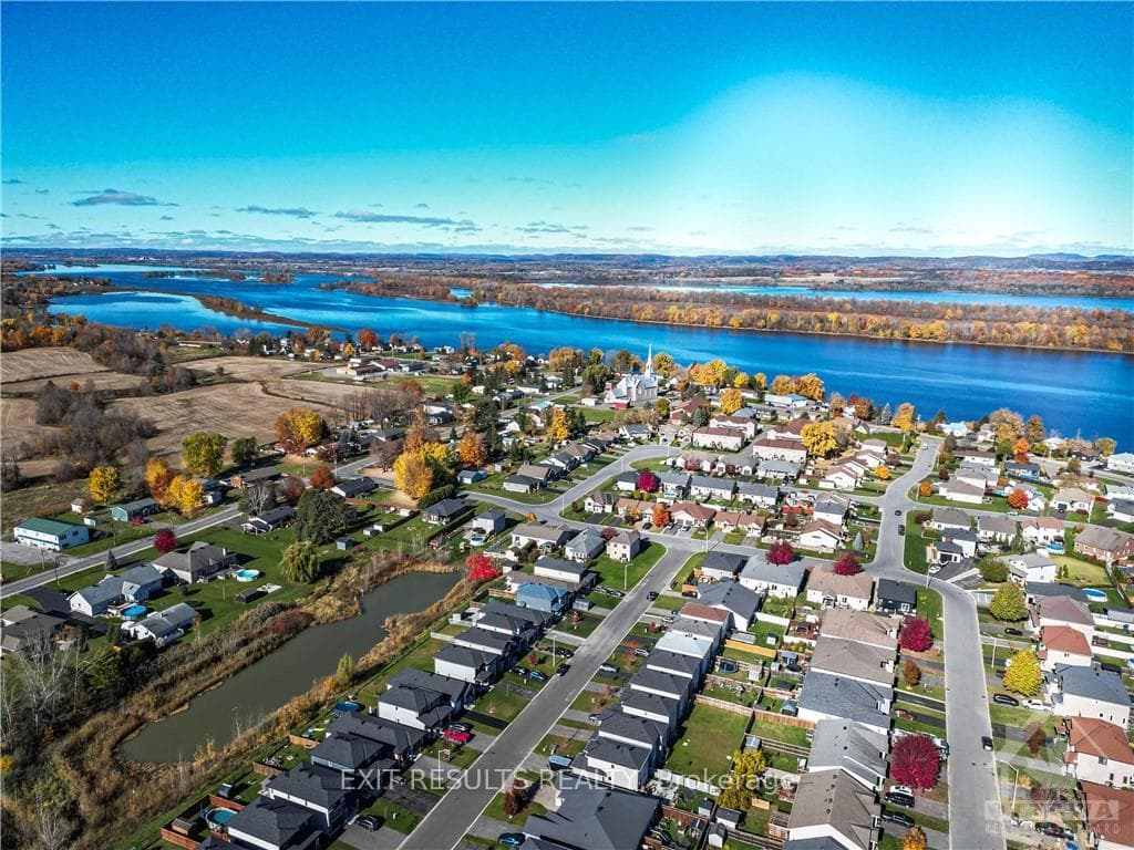 473 DENIS Street photo 30