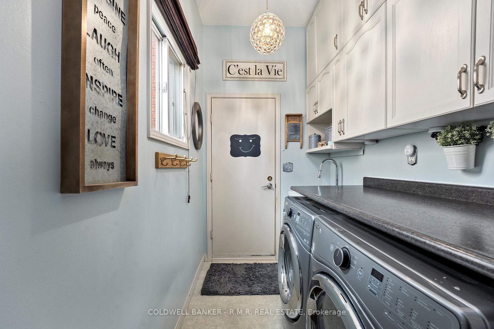 107 Stagemaster Crescent photo 15