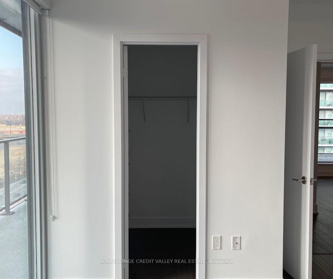 30 Shore Breeze Drive Unit 1113 photo 34