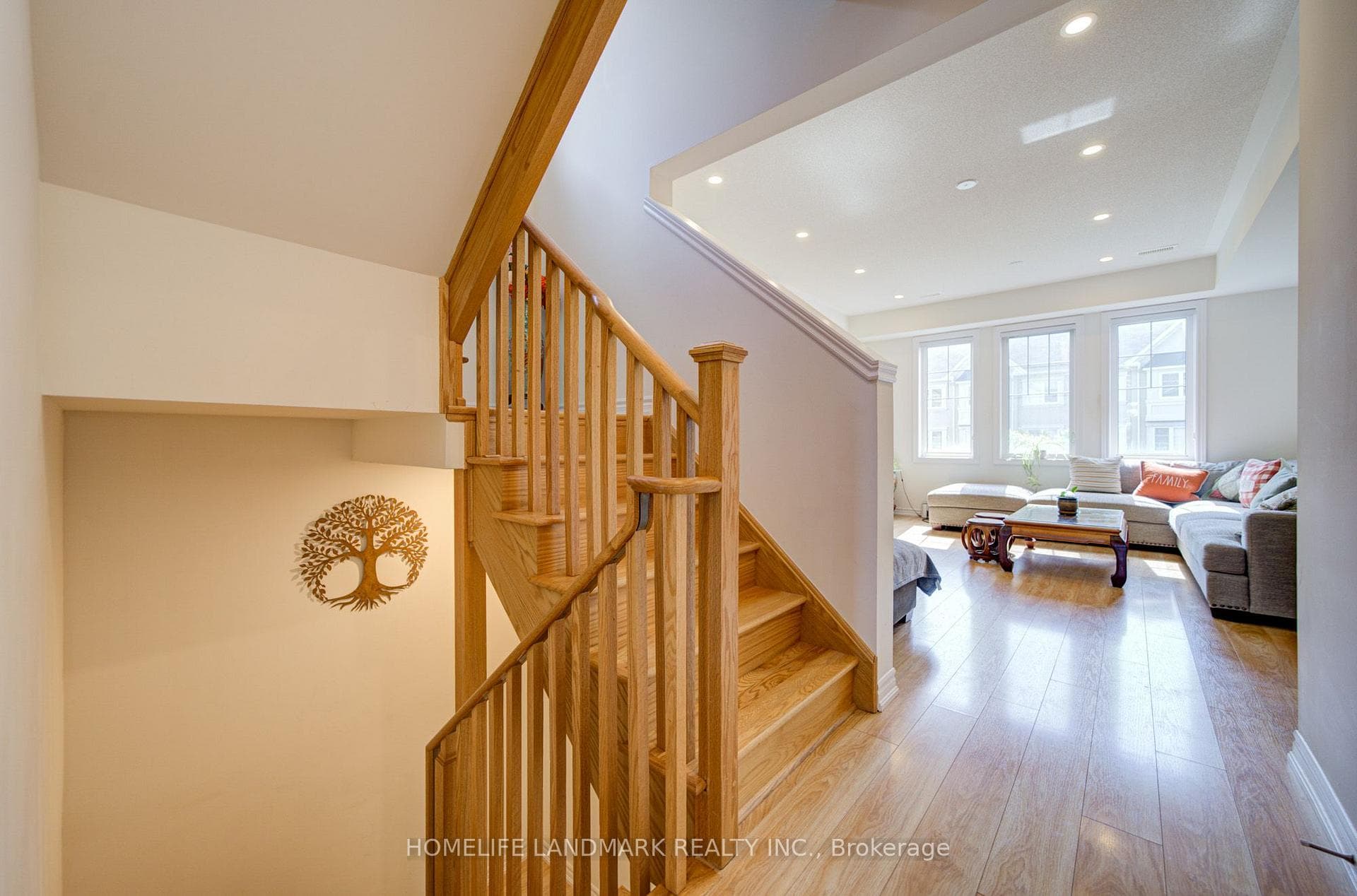 97 Cornell Centre Boulevard photo 8