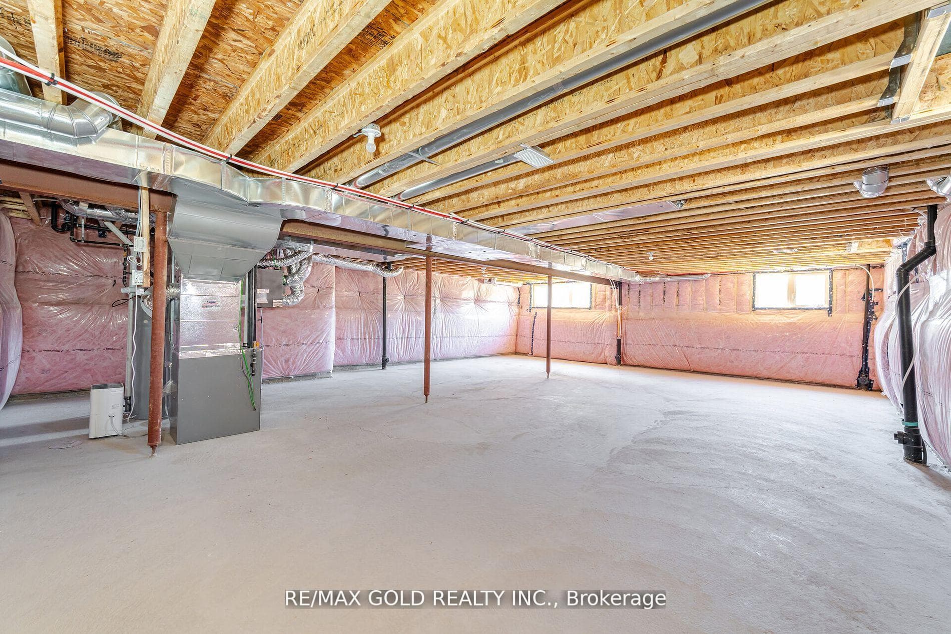 210 Chippewa Avenue photo 38