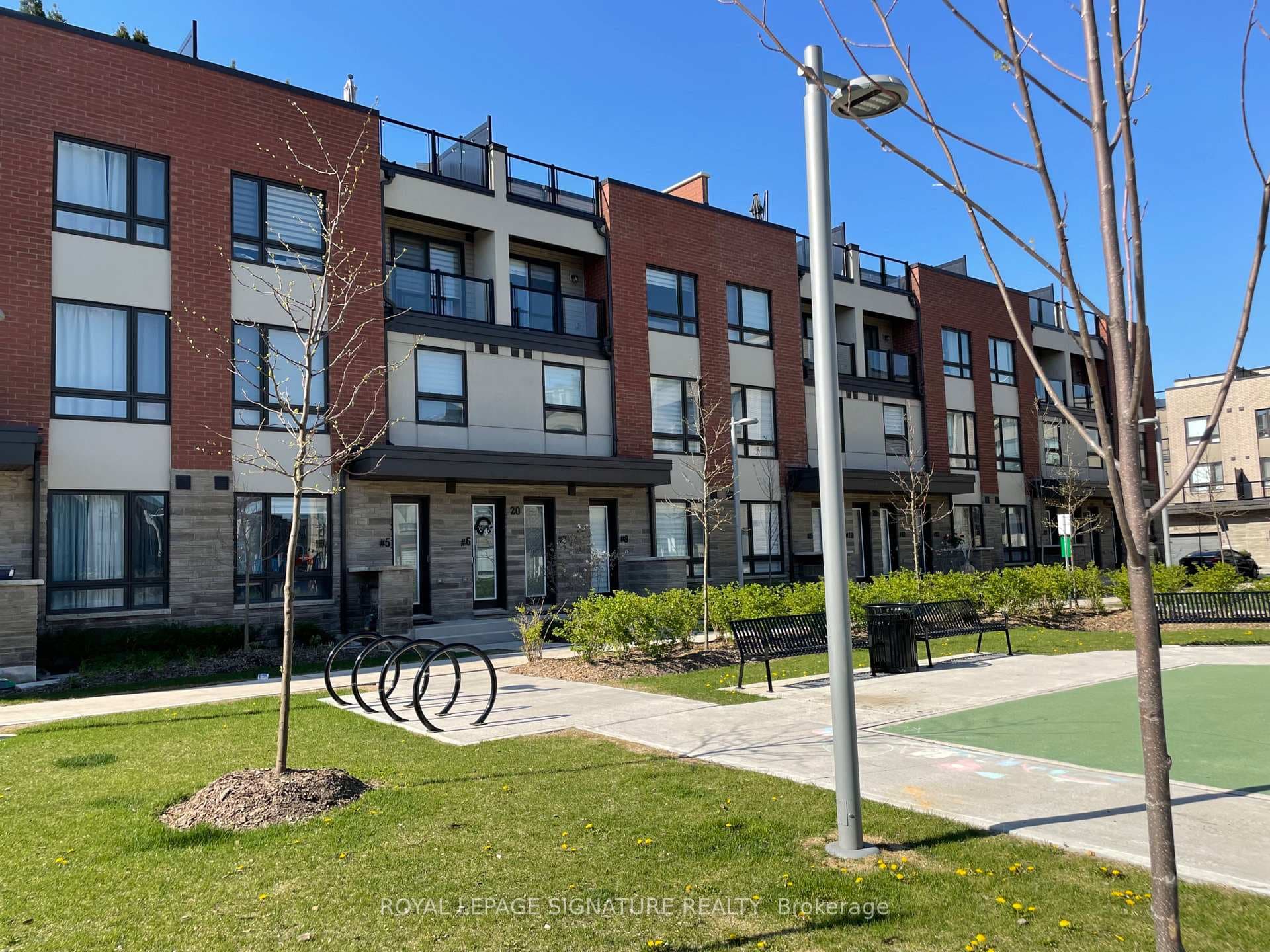 20 WoodStream Drive Unit 11 photo 5