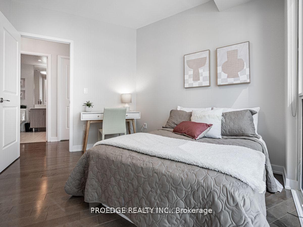 1 The Esplanade Street Unit 1504 photo 6