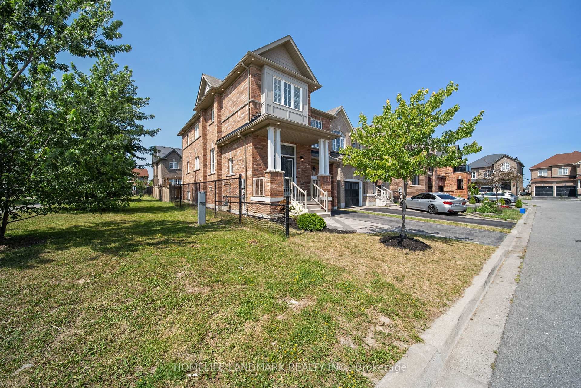50 Keith-Wright Crescent photo 5
