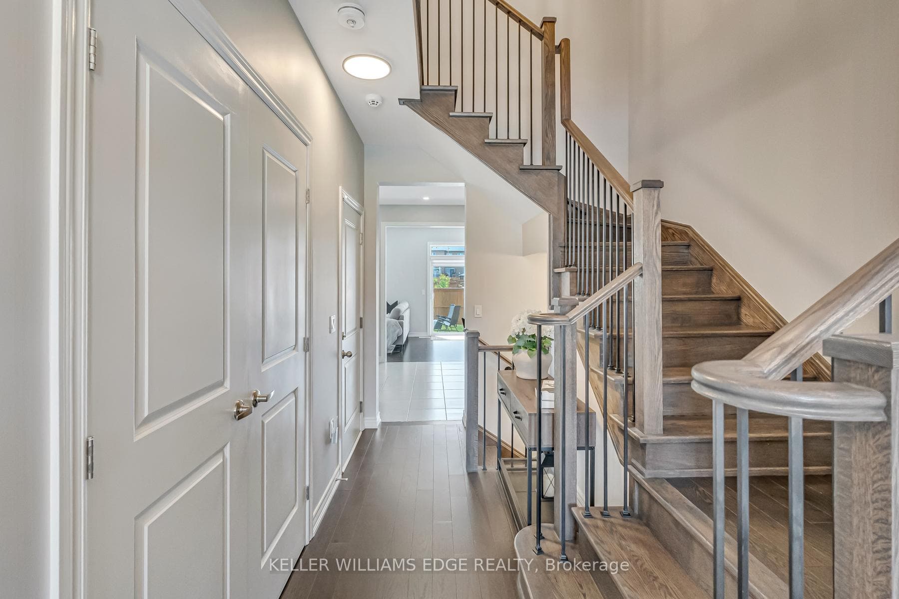 10 Beasley Grove photo 4