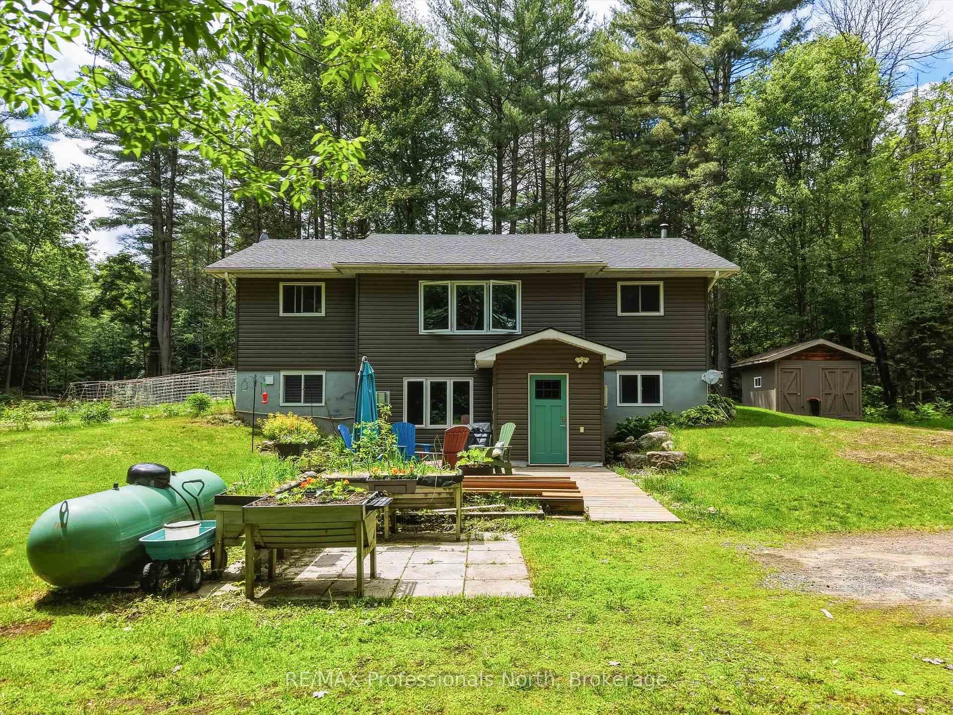 81 WATSON Lane photo 1