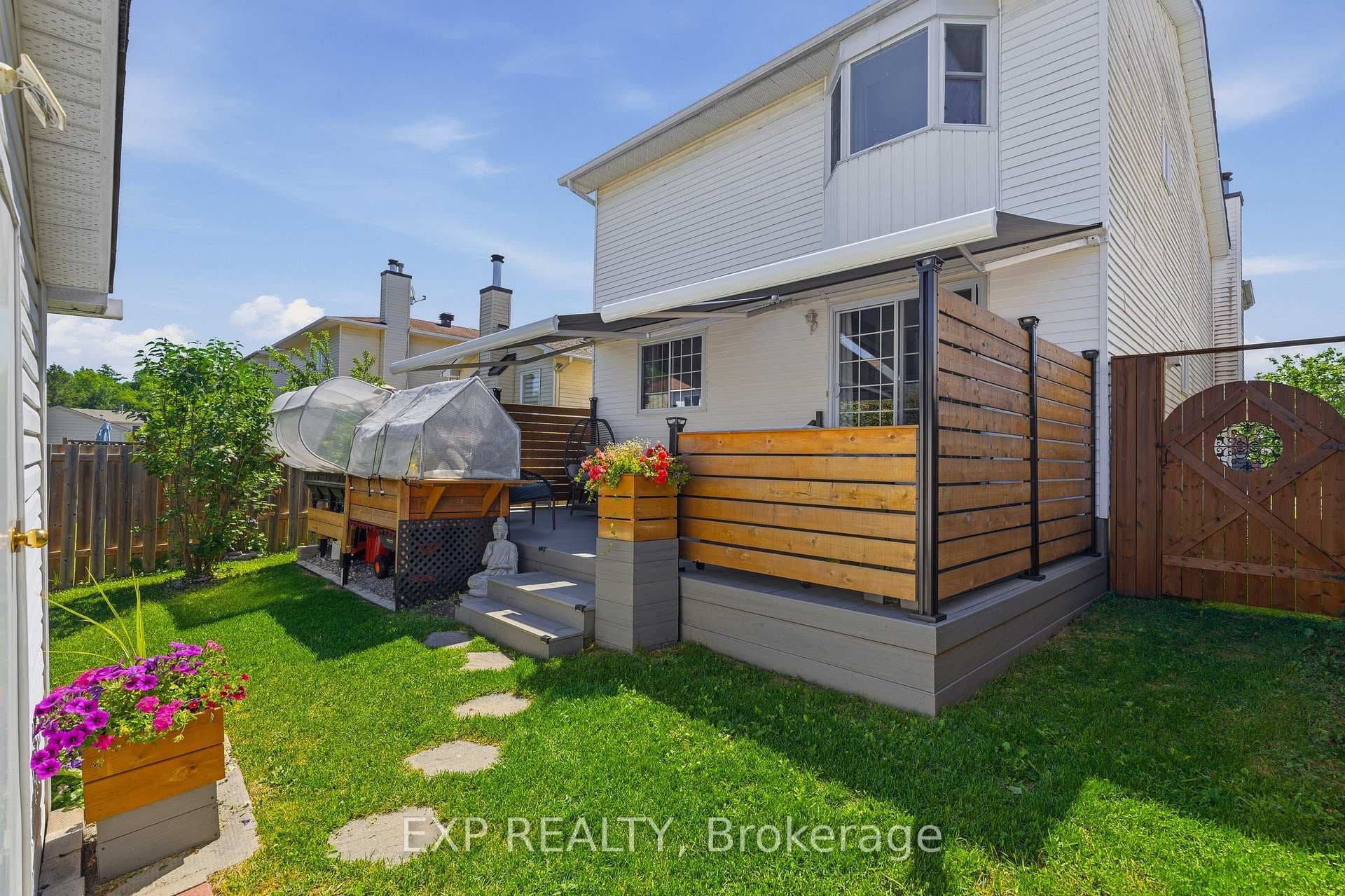 129 PIMPRENELLE Terrace photo 36