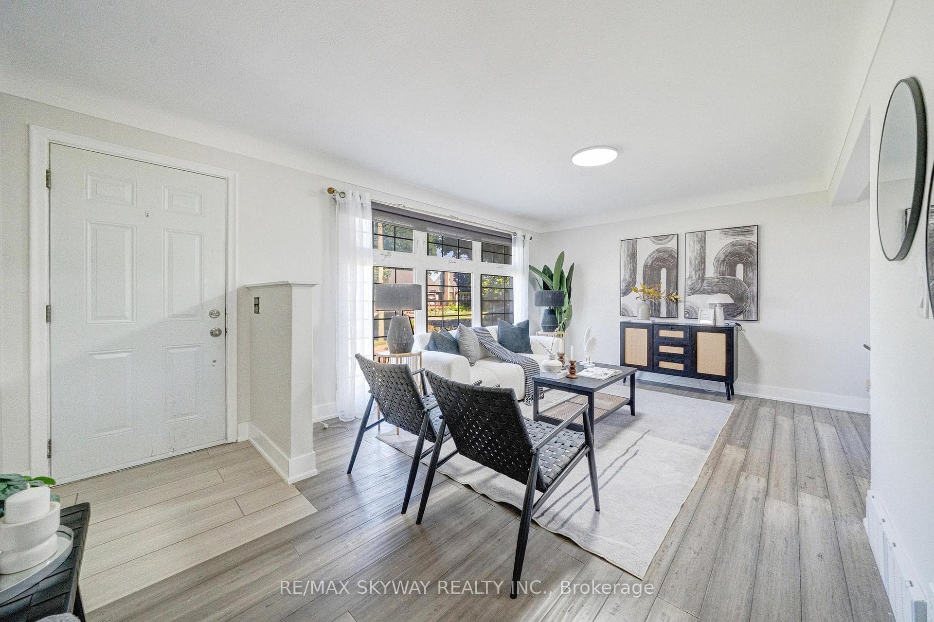 6604 Locus Avenue photo 9