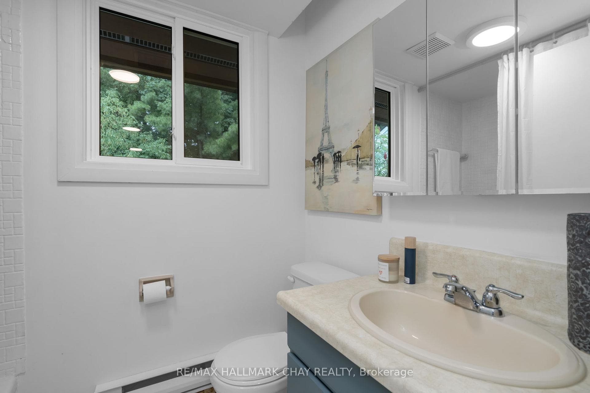 1102 Horseshoe Valley Road Unit 303 photo 21