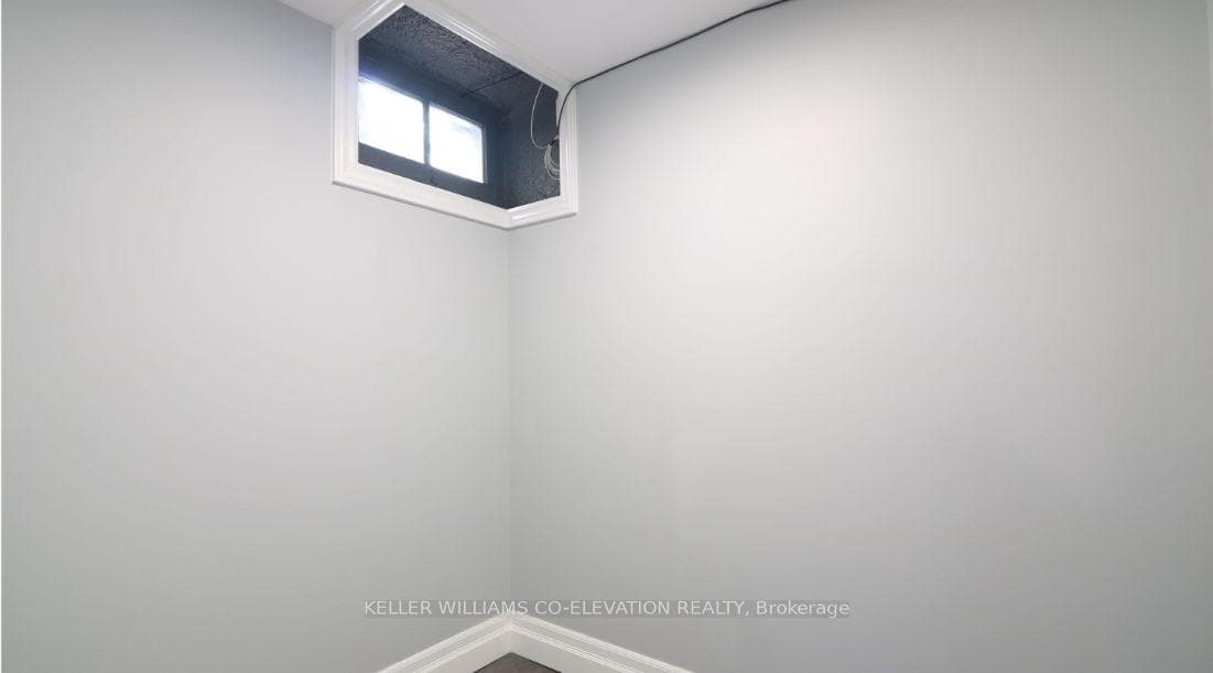 130 Sherman Avenue photo 11