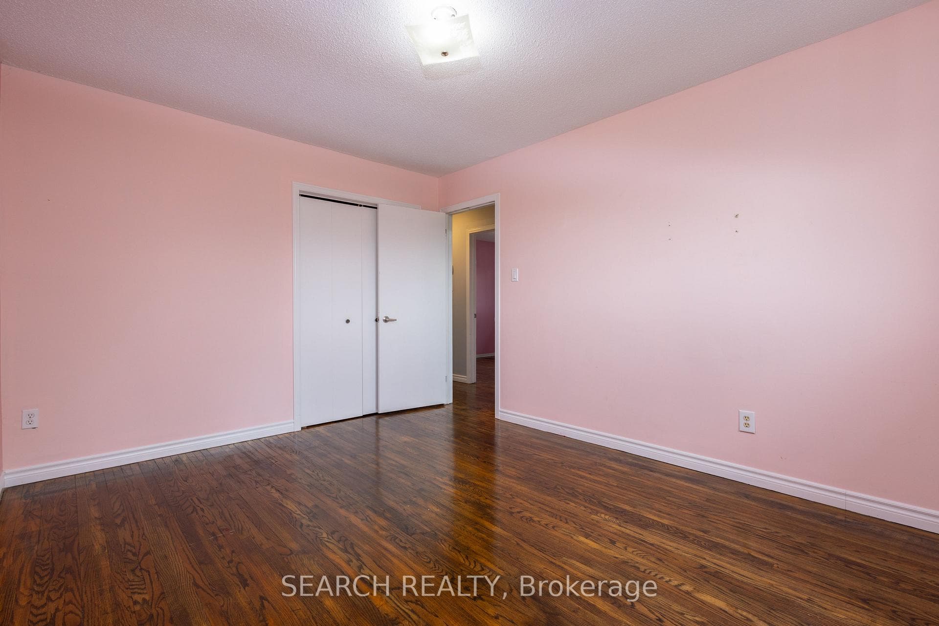62 Dantek Court photo 15
