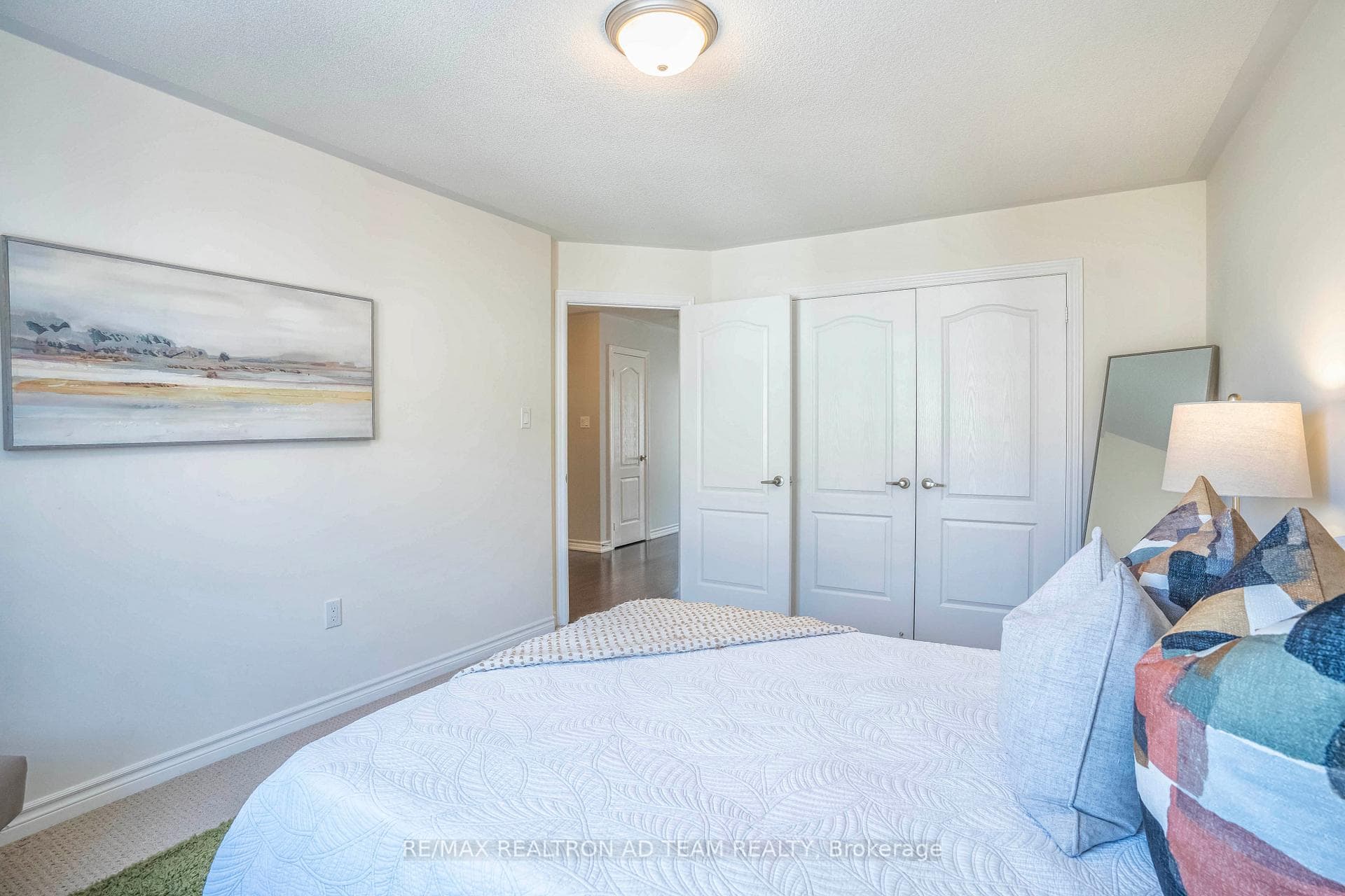 17 Oswell Drive photo 28