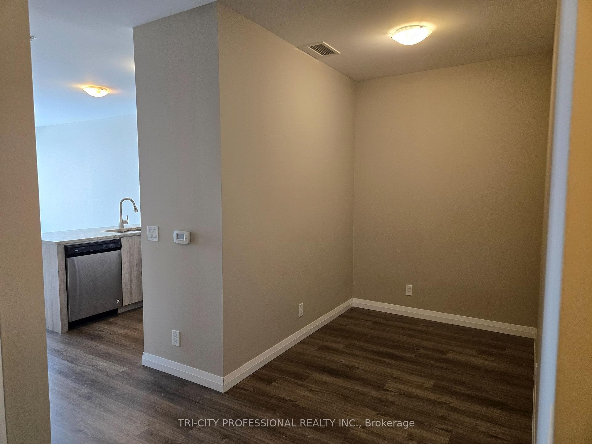 104 Garment Street Unit 1710 photo 9
