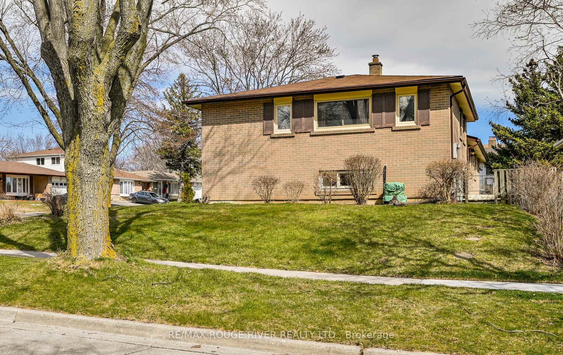 19 Tweedrock Crescent photo 23