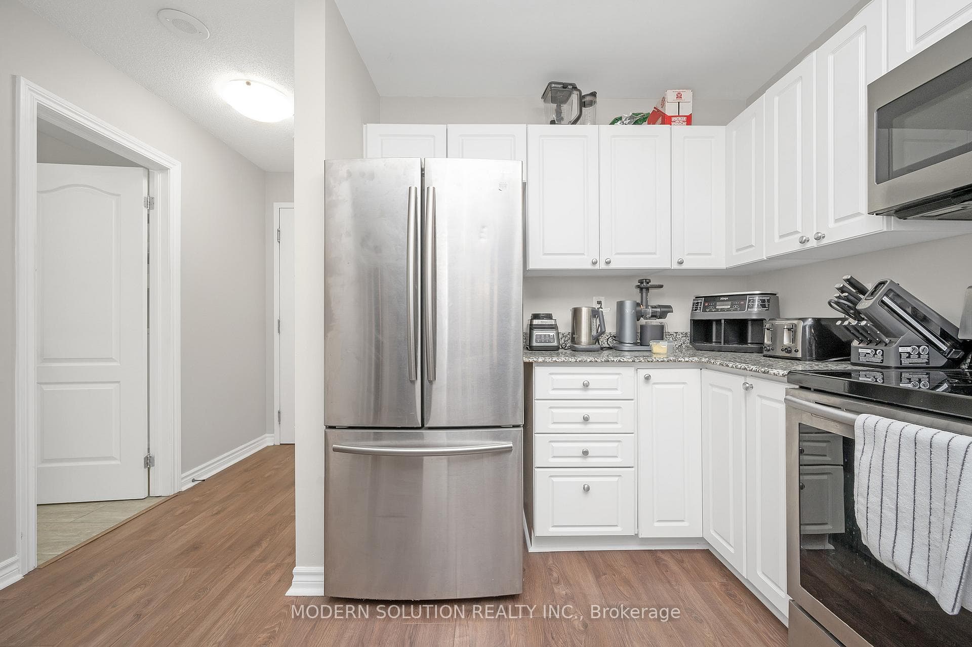 135 James Street Unit 205 photo 18