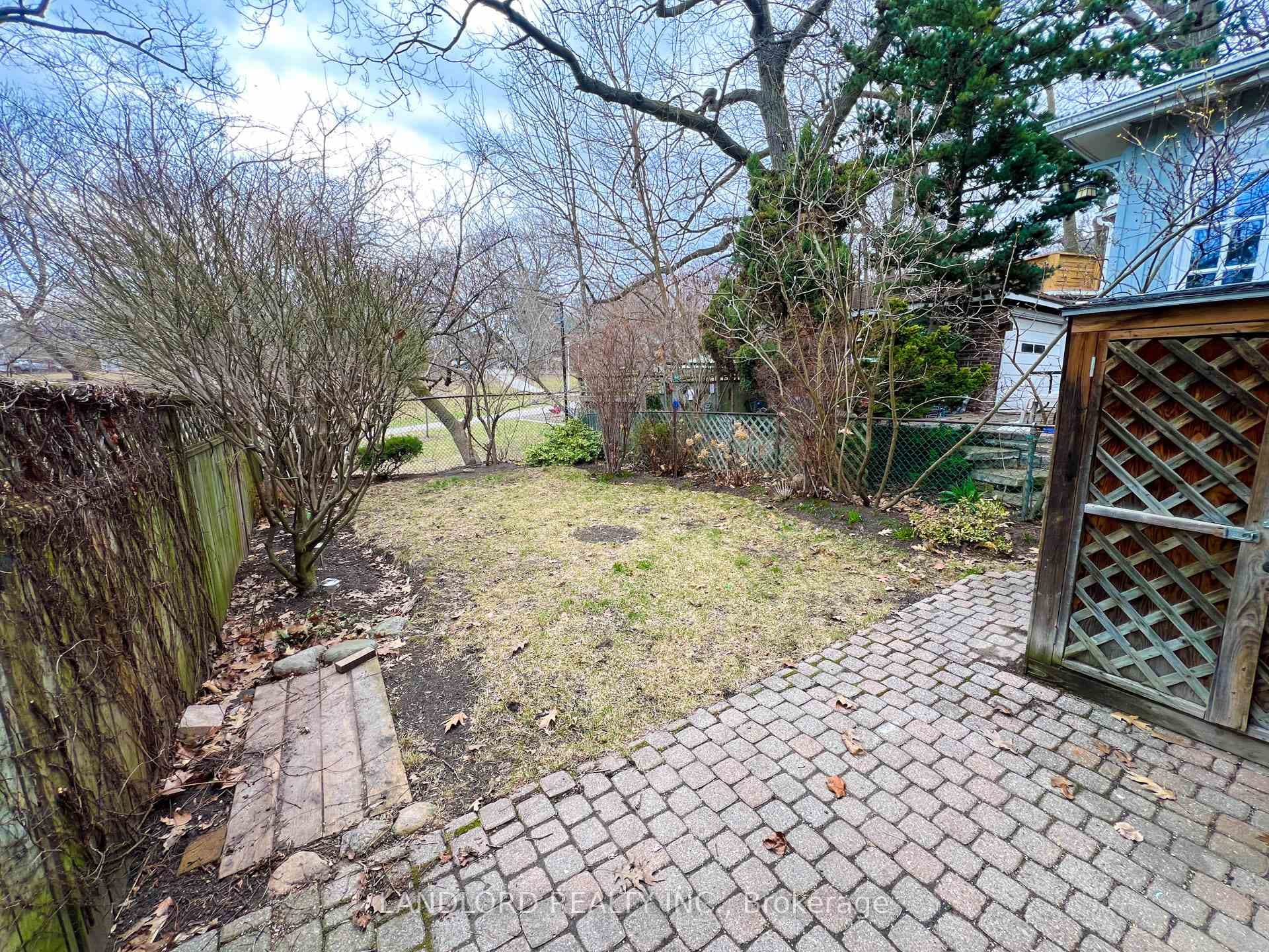106 Brookside Drive photo 22