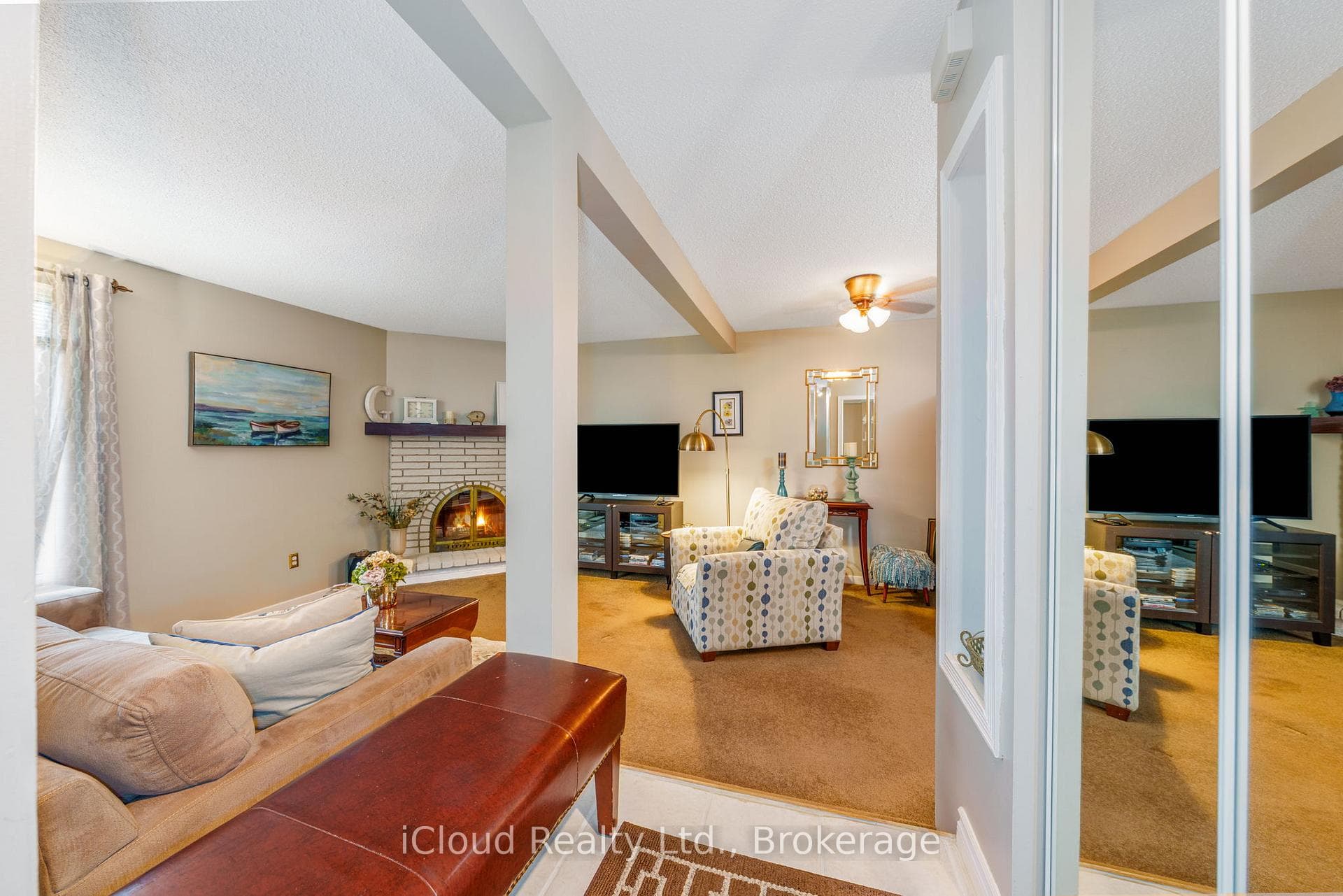 2385 Woodward Avenue Unit 4 photo 10