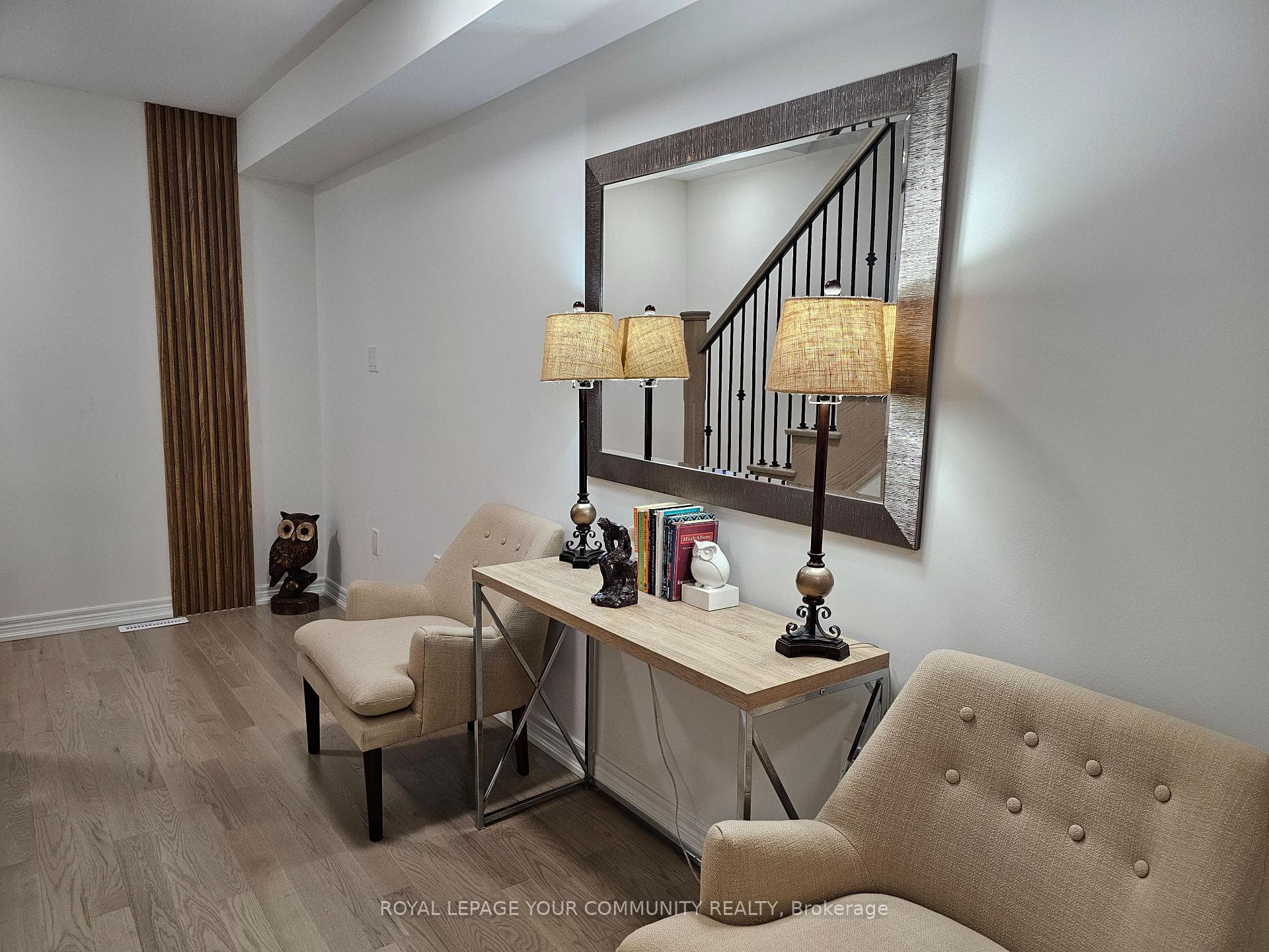 10 Broylio Lane photo 3