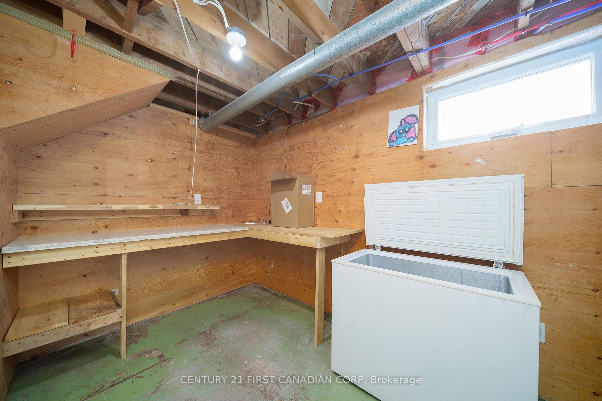 346 Caradoc Street photo 18