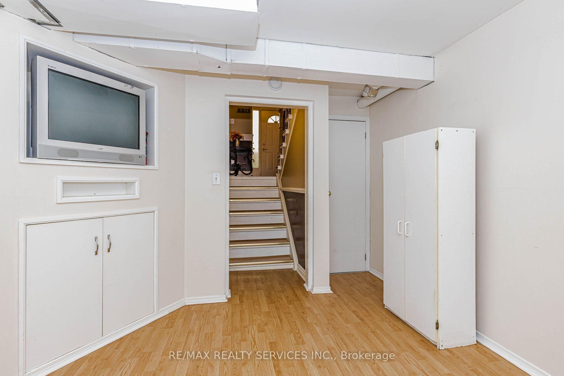 47 Dawson Crescent photo 27