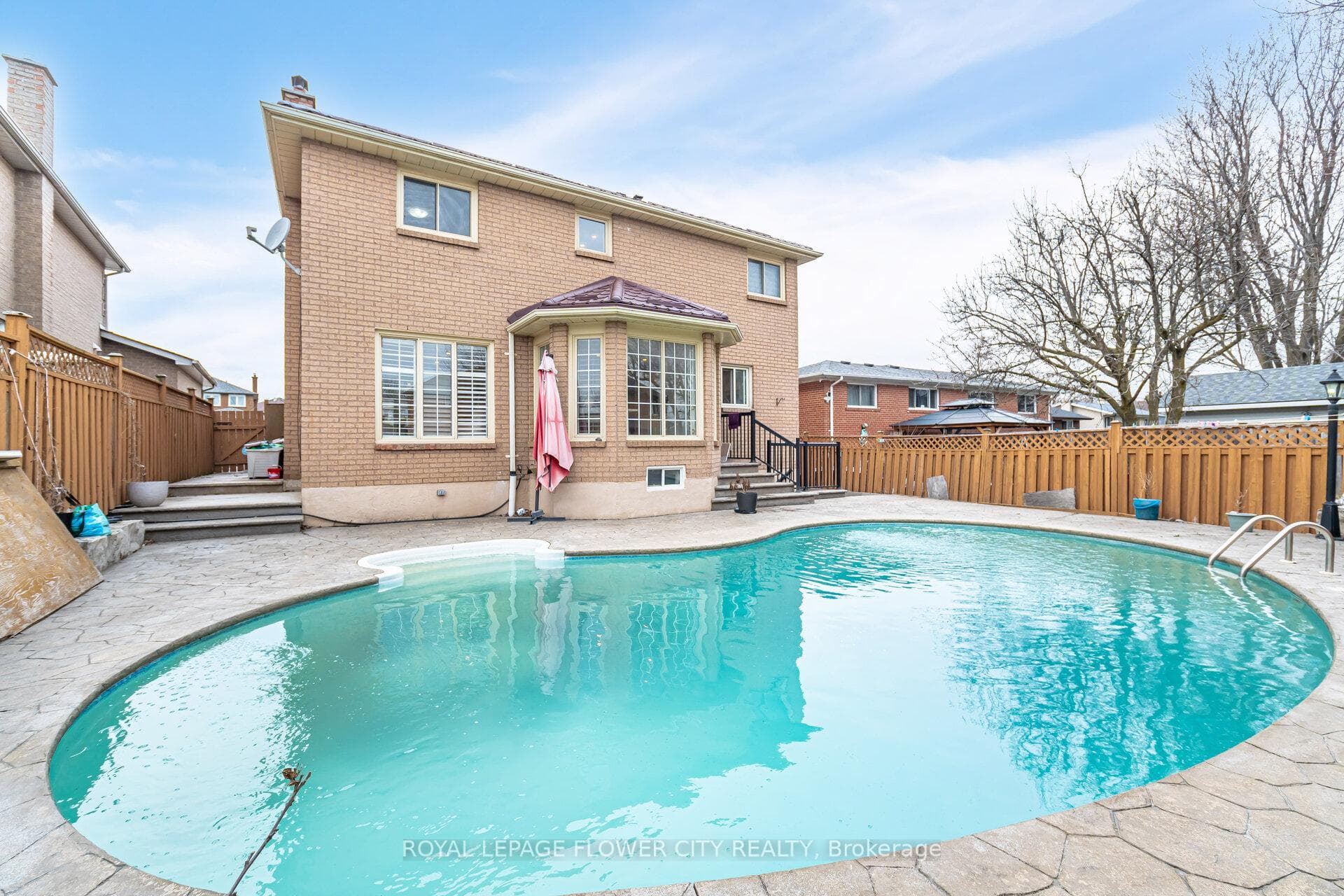 47 Burgby Avenue photo 47