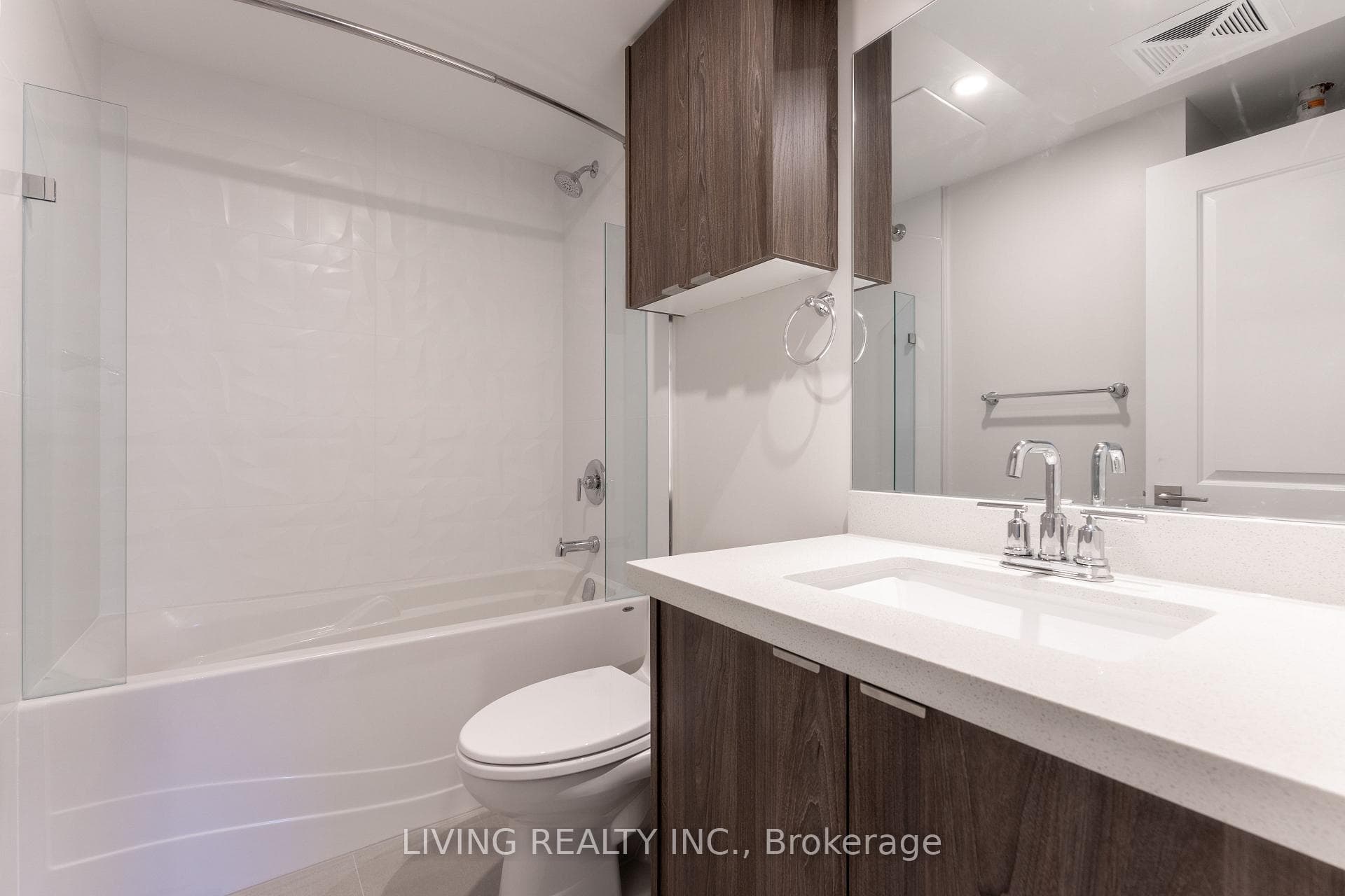 64 Overton Crescent Unit 1 photo 5