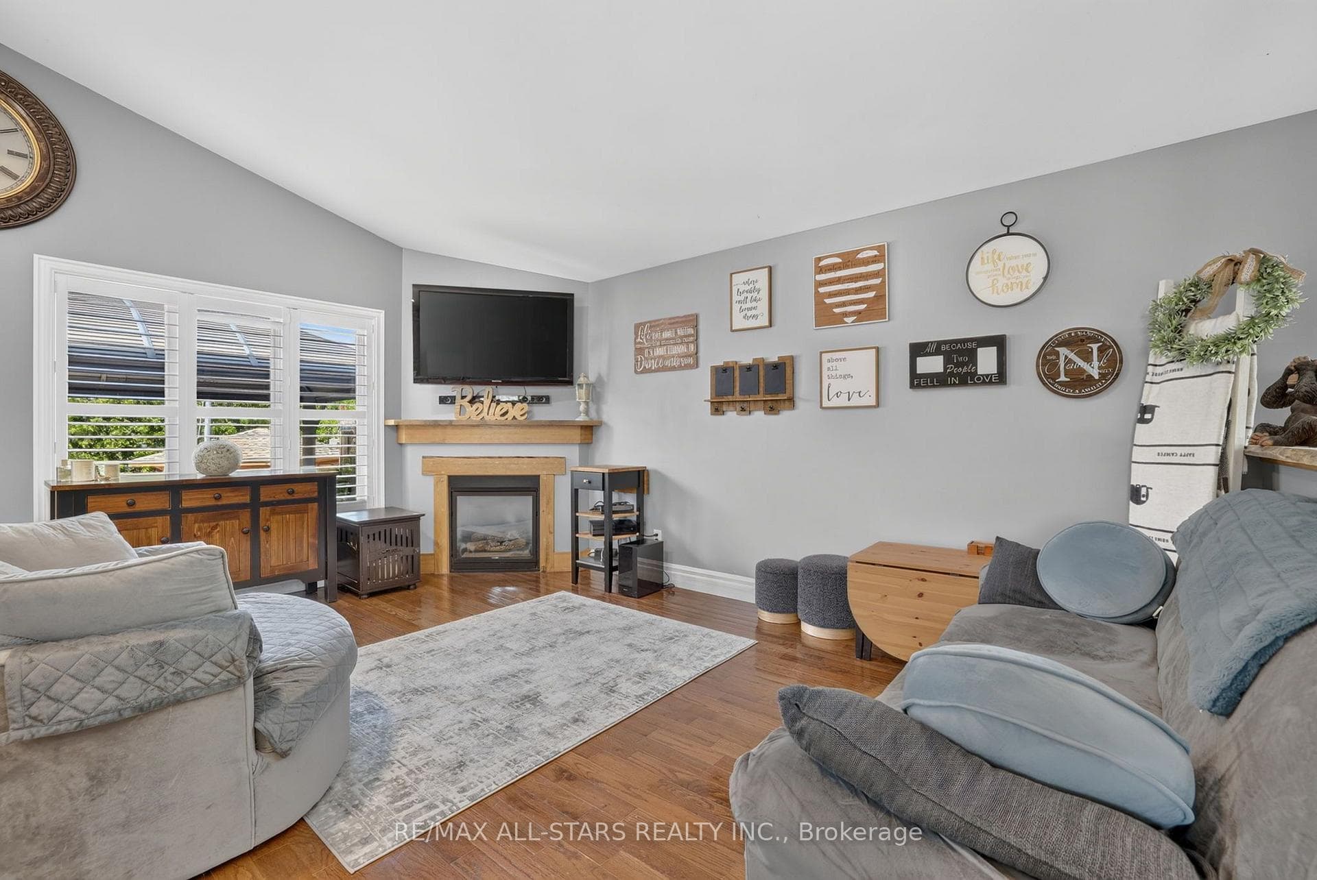 38 Evelyn Avenue photo 7
