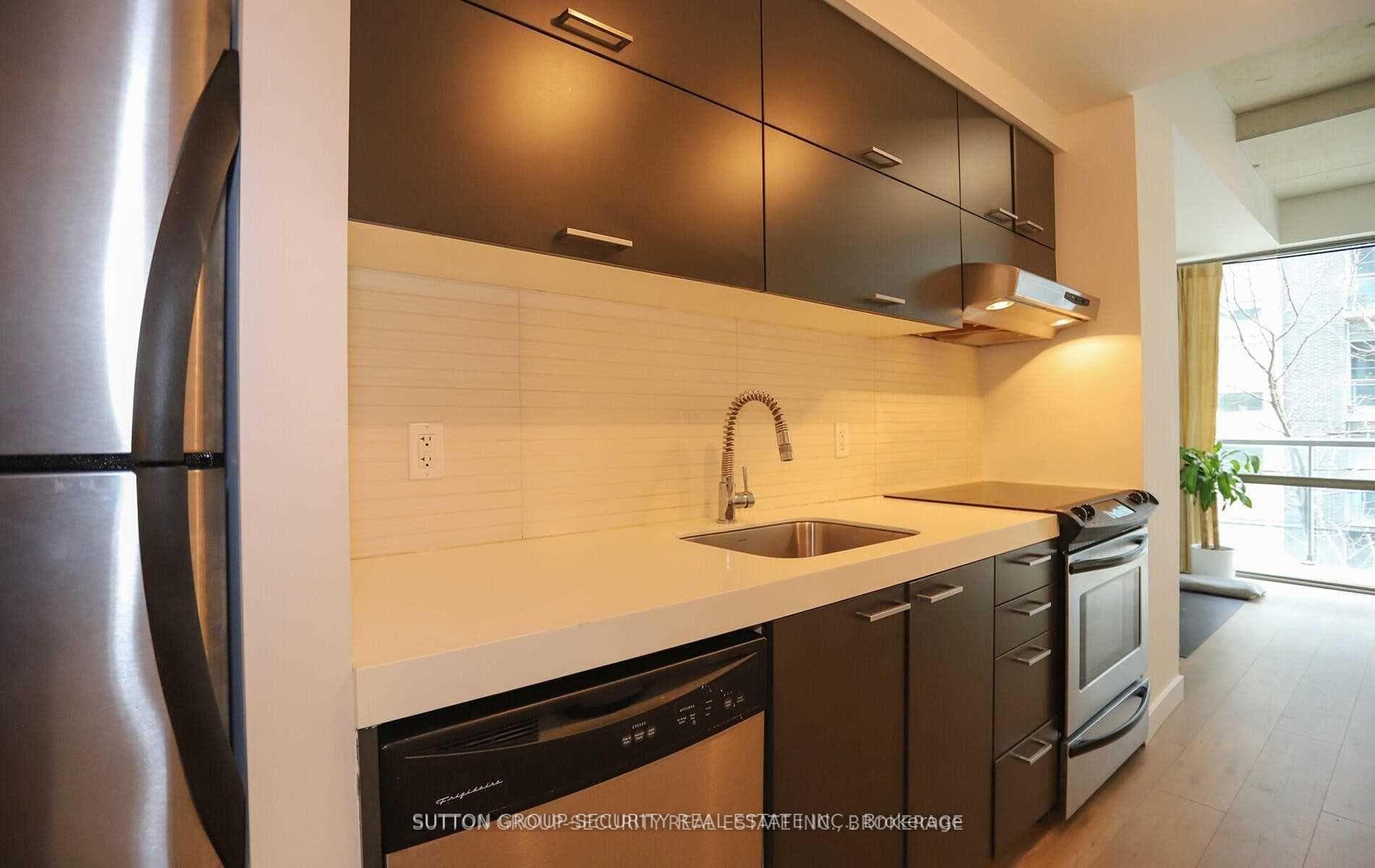 55 Stewart Street Unit 308 photo 10