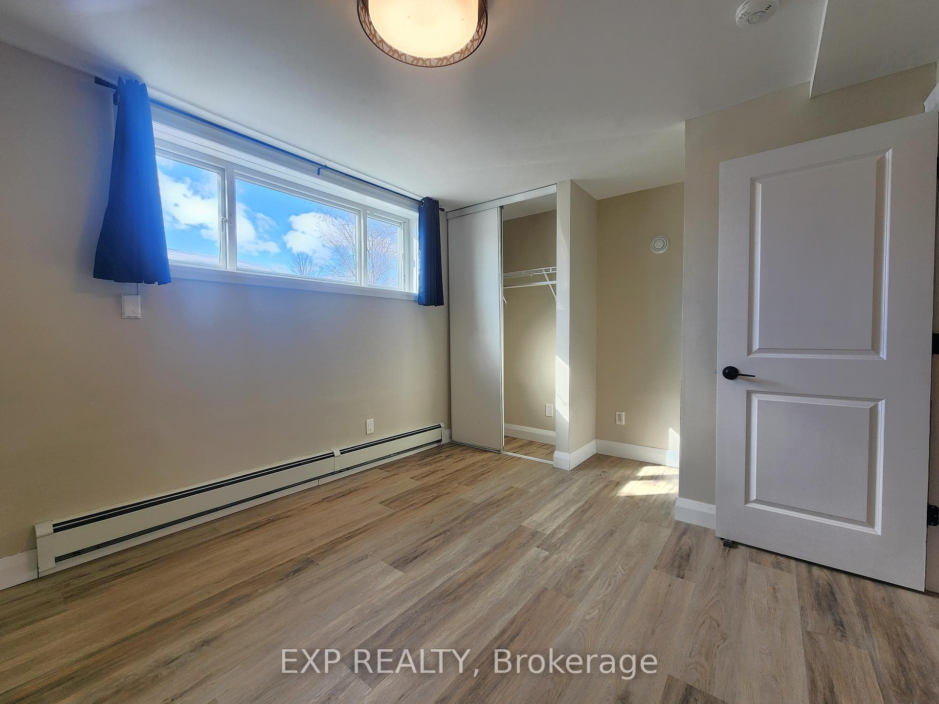 50 Fringewood Drive Unit 2 photo 8