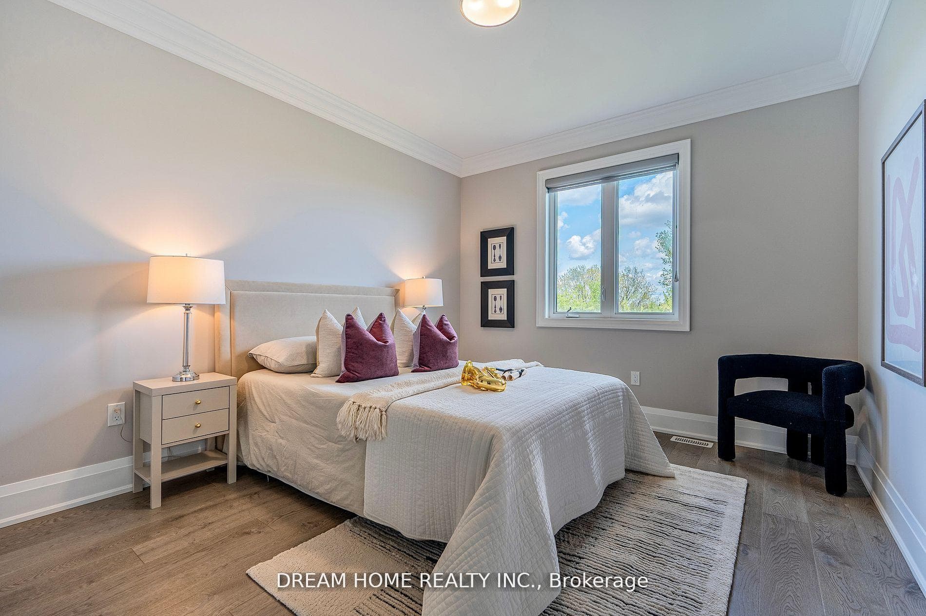 1420 Ford Strathy Crescent photo 33