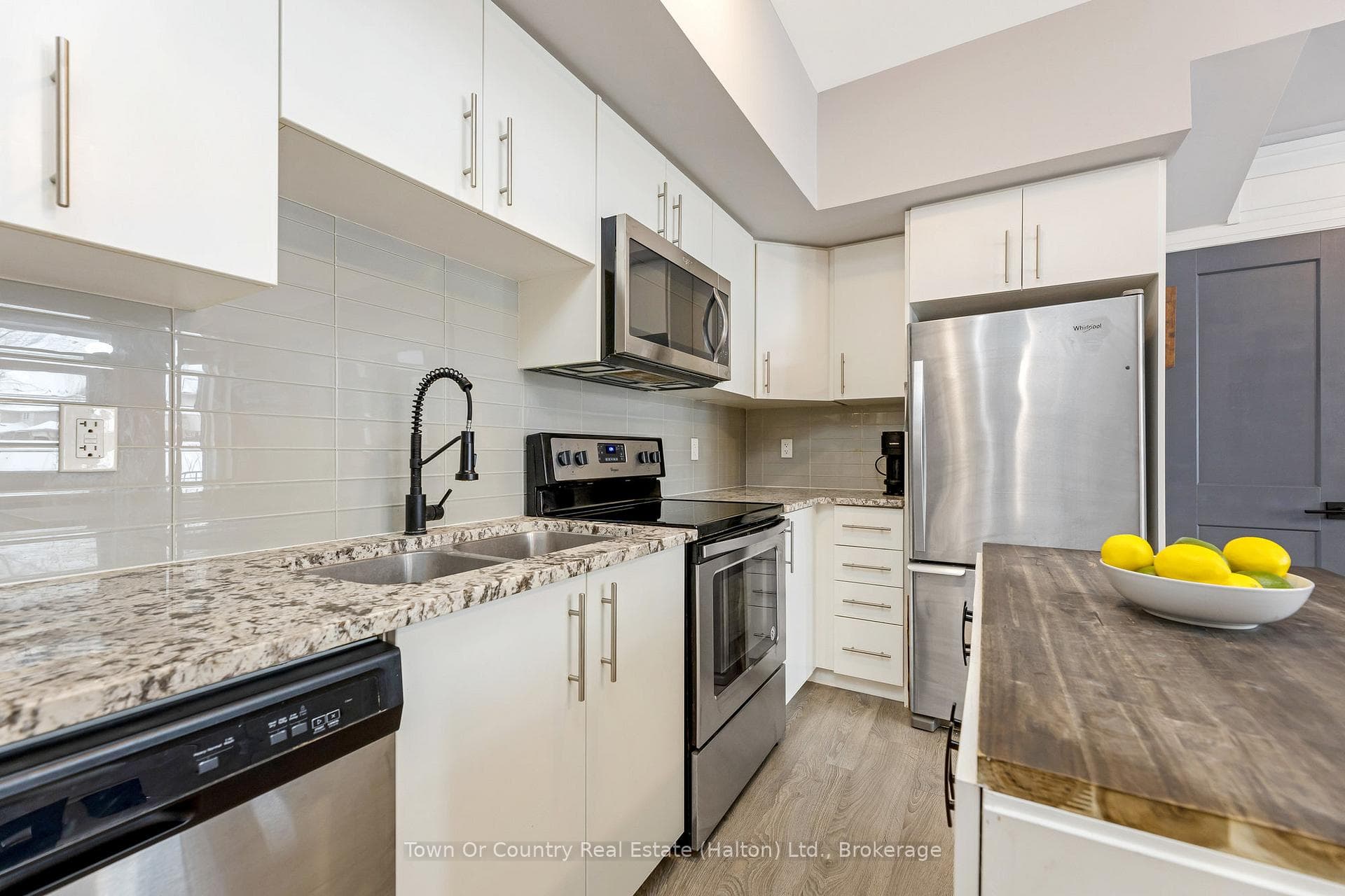 166 Watson Parkway photo 14