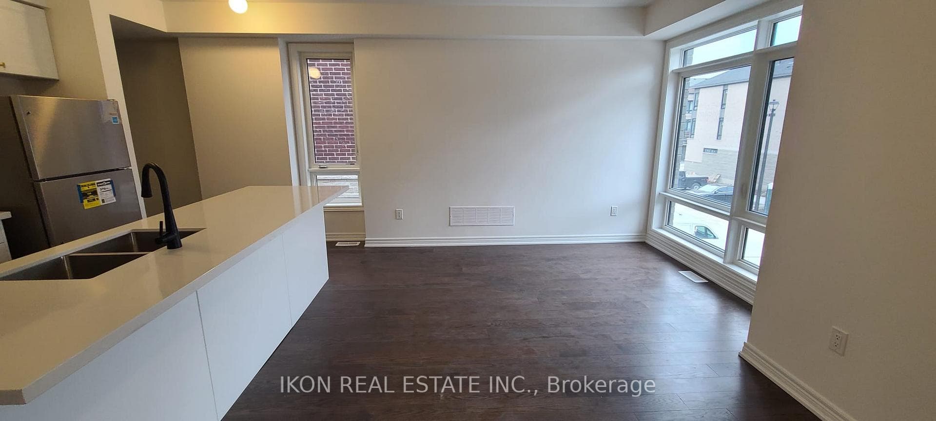 430 Salem Road photo 9