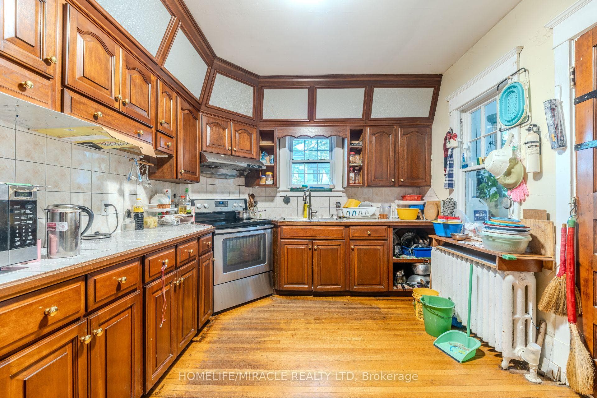 5214 Third Avenue photo 40