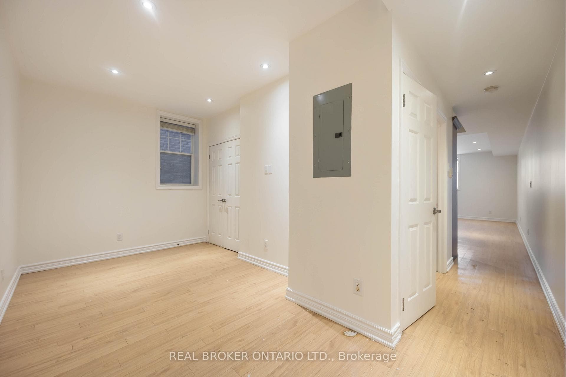 85 Beech Avenue Unit 4 photo 10