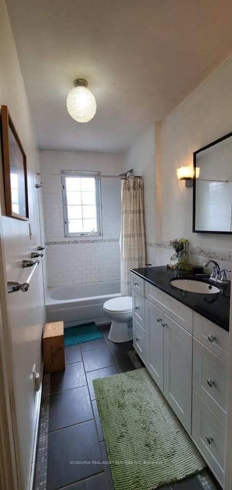 187 Chatham Avenue photo 10
