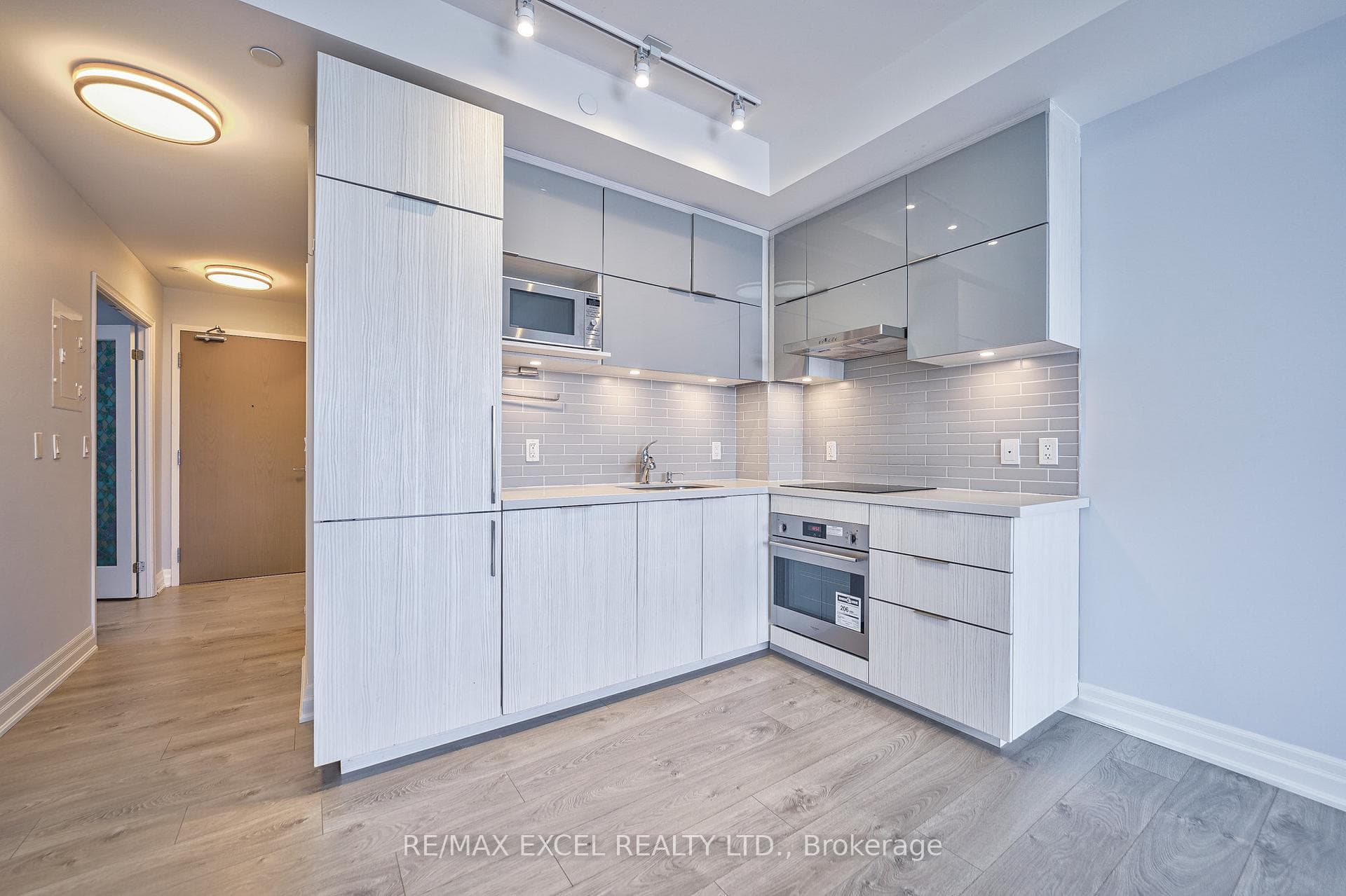 8 Rouge Valley Drive Unit 1016 photo 11